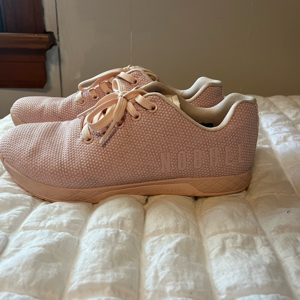 NoBull tennis shoes